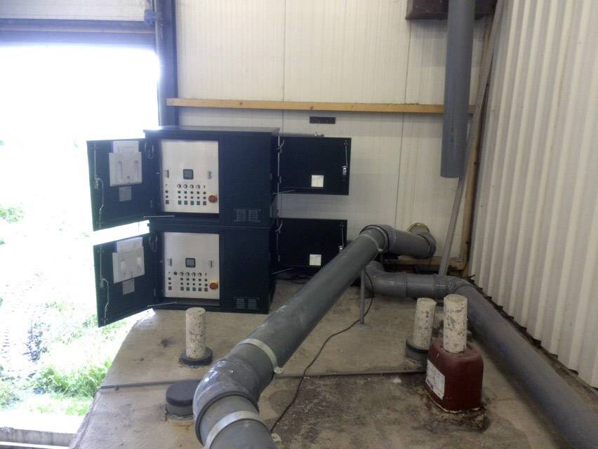 VOLTCRAFT EPM 1L-16 Digitales Einbaumessgerät Digitales Einbau-Messgerät EPM 1L-16 Spannung: 190 - 250 V/AC; Strom: 0 - 16 A