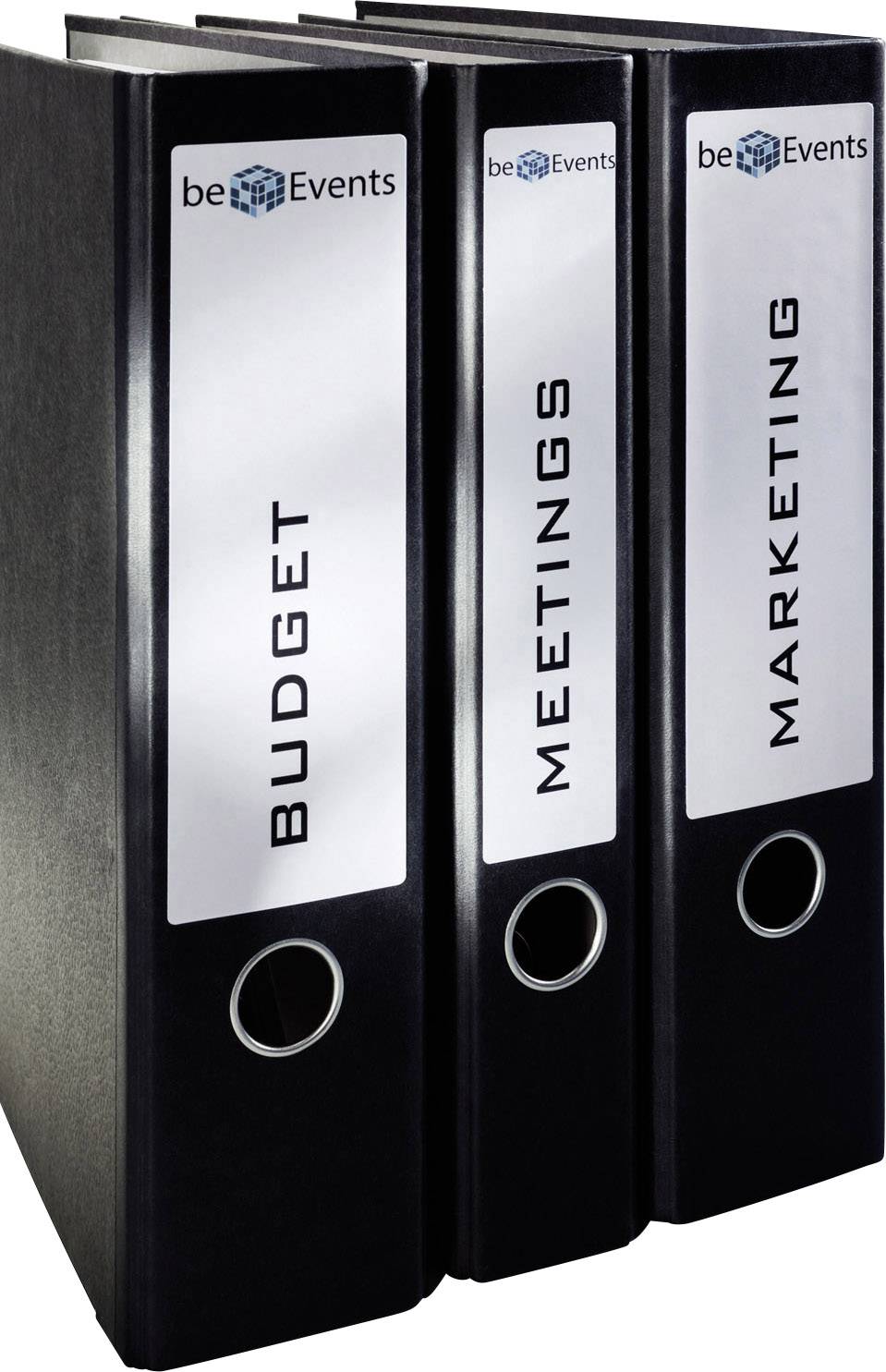Drei schwarze Ordner stehen nebeneinander. Beschriftet sind sie mit 'BUDGET', 'MEETINGS' und 'MARKETING'.