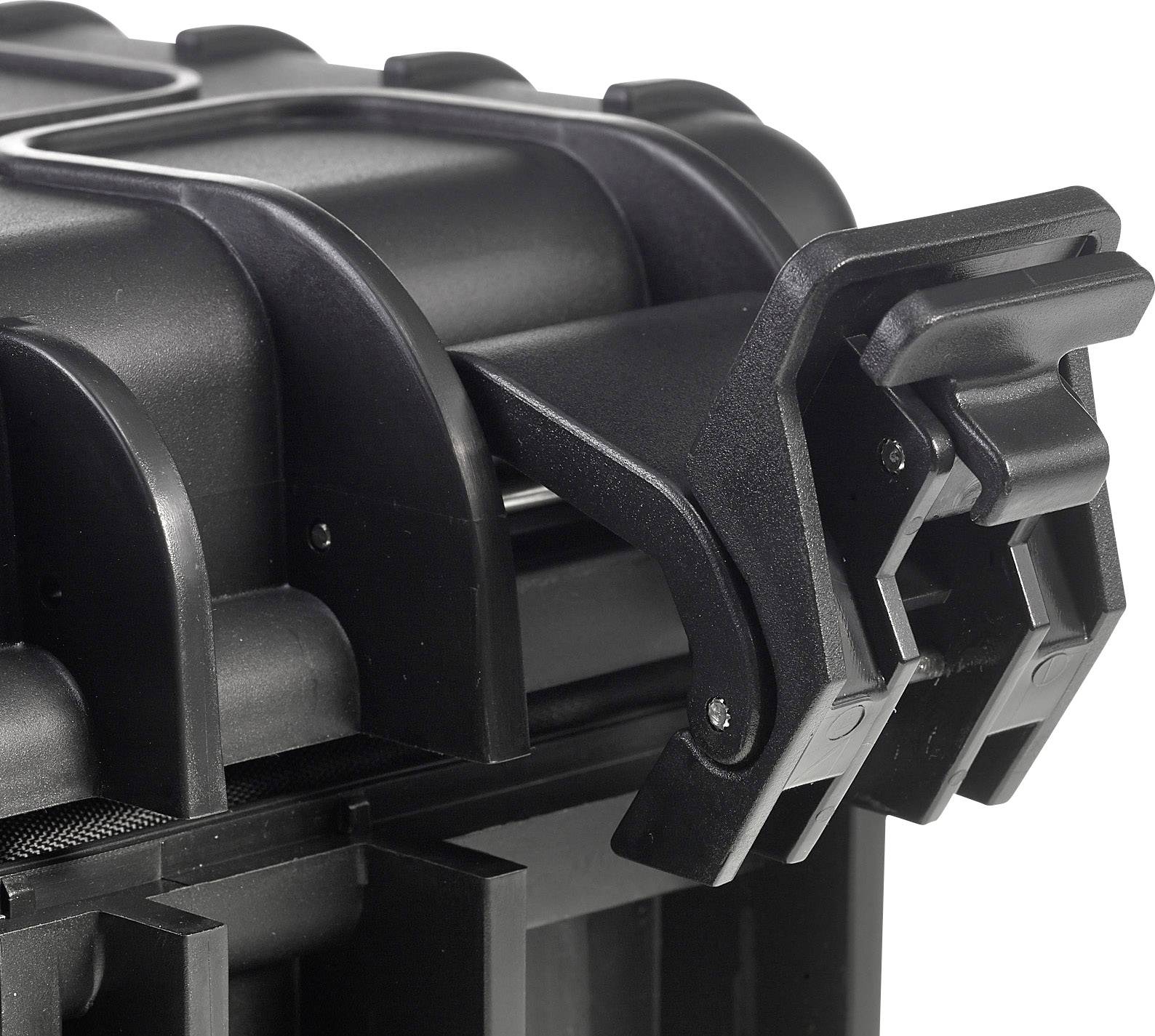 Schwarzer, robuster Koffer mit Detailansicht eines sicheren Verschlusses.