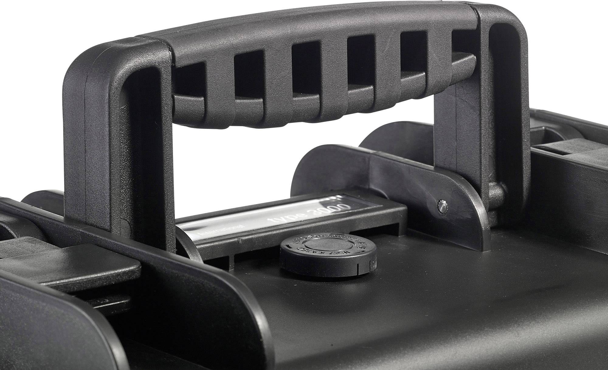 Ein schwarzer Kunststoffgriff an einem Koffer. Der Griff hat eine robuste, geriffelte Oberfläche für besseren Halt.