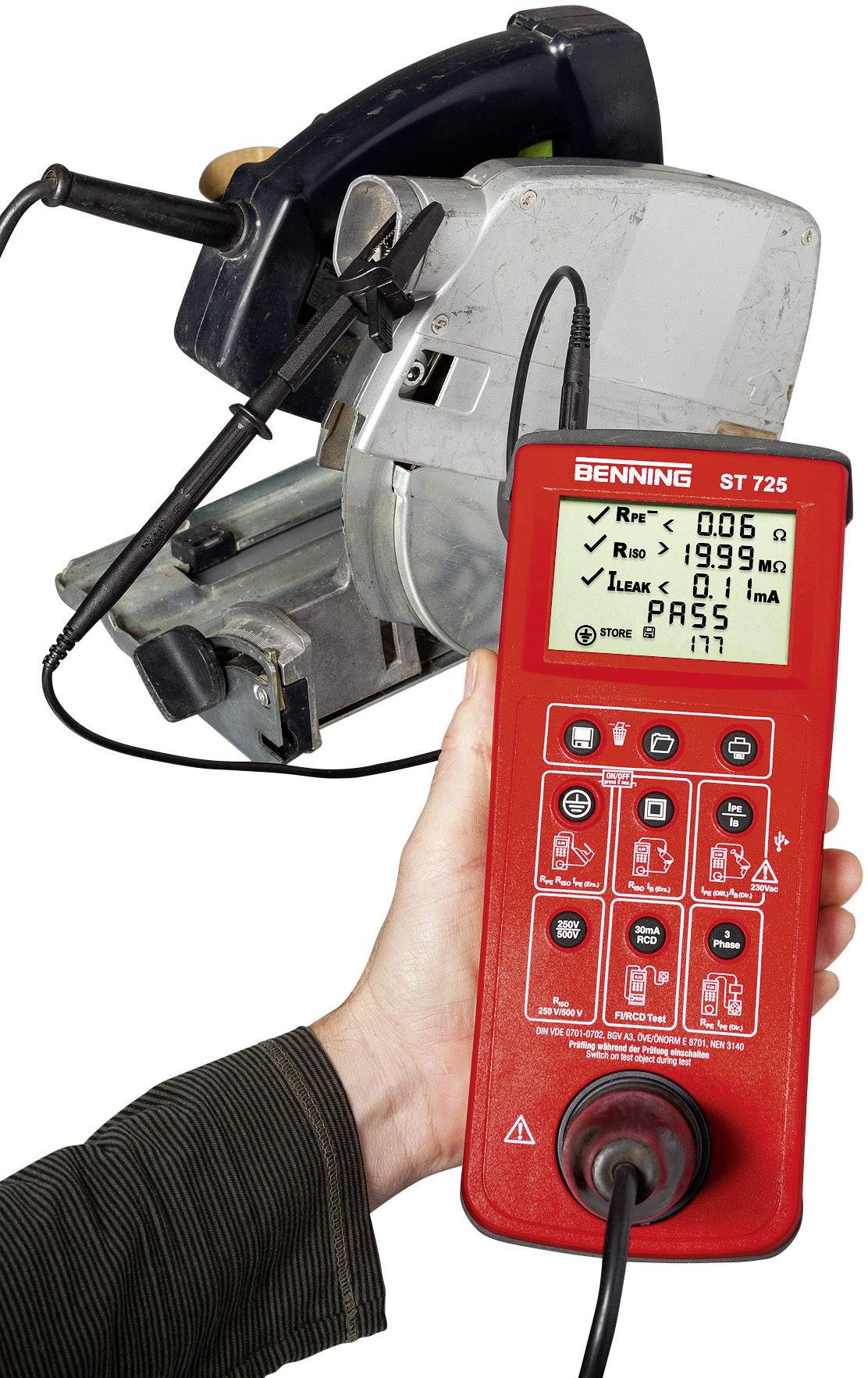 Benning ST 725 Gerätetester VDE-Norm 0701-0702