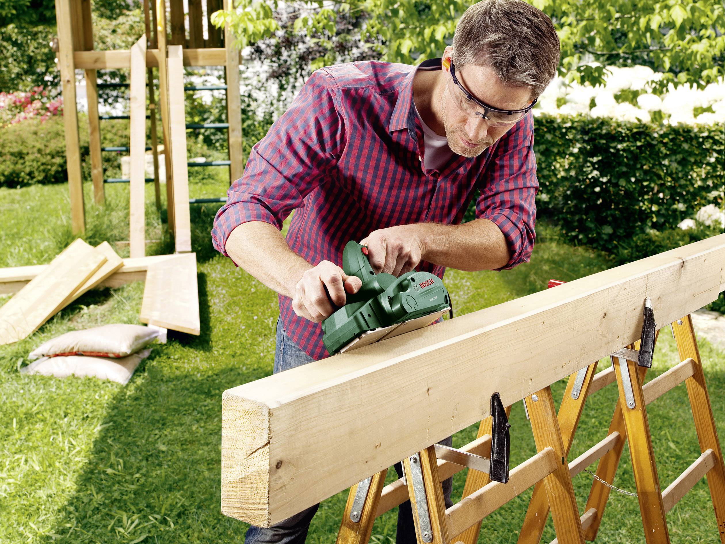 Bosch Home and Garden PHO 1500 Elektrohobel Hobel-Breite: 82 mm 550 W Falztiefe (max.): 8 mm