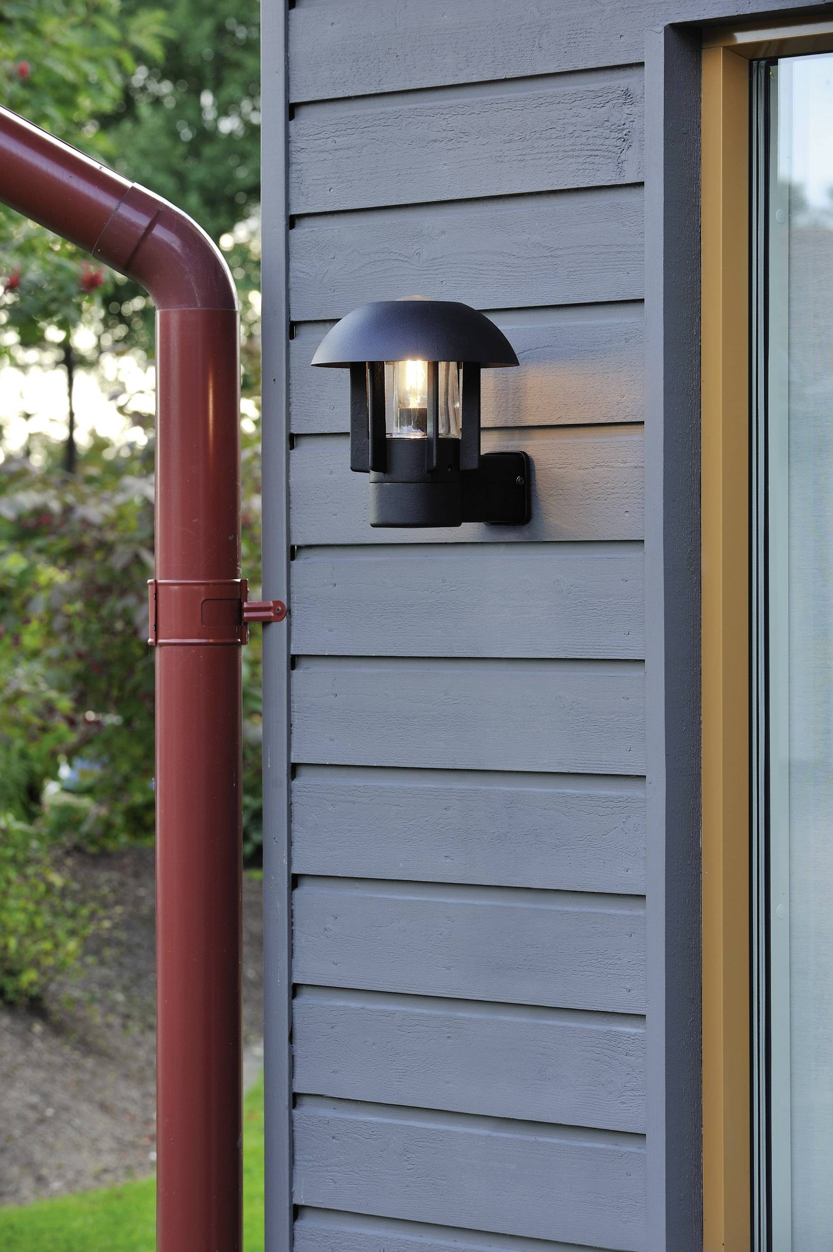 Konstsmide Heimdal 404-750 Außenwandleuchte Energiesparlampe, LED E27 60W Schwarz