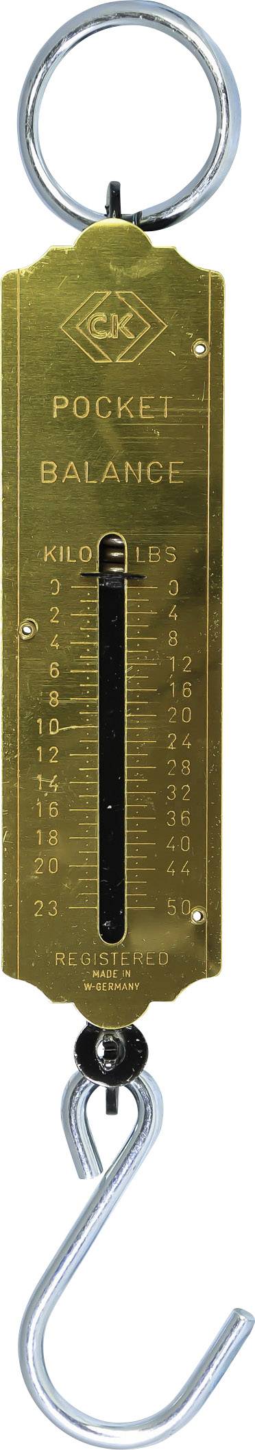 'Pocket Balance' Federwaage aus Messing mit Haken und Skala in Kilogramm bis 23 kg. Oberer Teil mit Ring zum Befestigen.