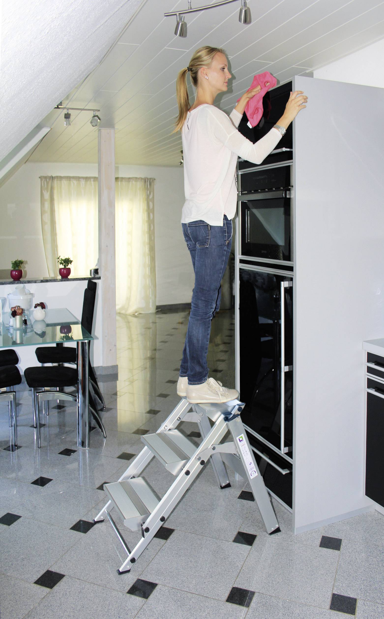 Günzburger Steigtechnik MUNK 55002 Aluminium Treppe klappbar Arbeitshöhe (max.): 2.4m Silber 5kg