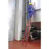 MUNK Günzburger Steigtechnik 36008 Vollkunststoff Anlegeleiter Arbeitshöhe (max.): 3.6 m Rot 7.5 kg MUNK Günzburger Steigtechnik 36008 Vollkunststoff Anlegeleiter Arbeitshöhe (max.): 3.6 m Rot 7.5 kg