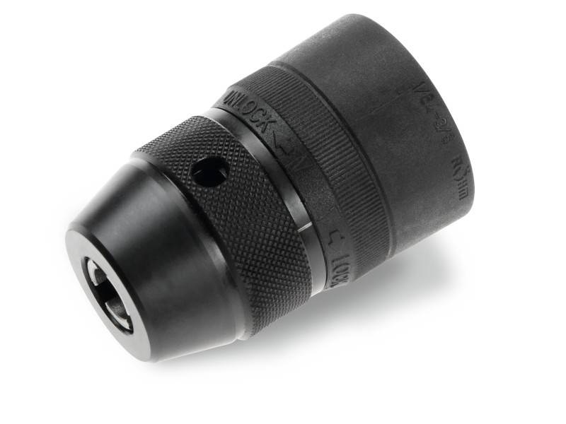 Schwarzes Bohrfutter mit geriffelter Textur, zeigt Verriegelungsmechanismus.