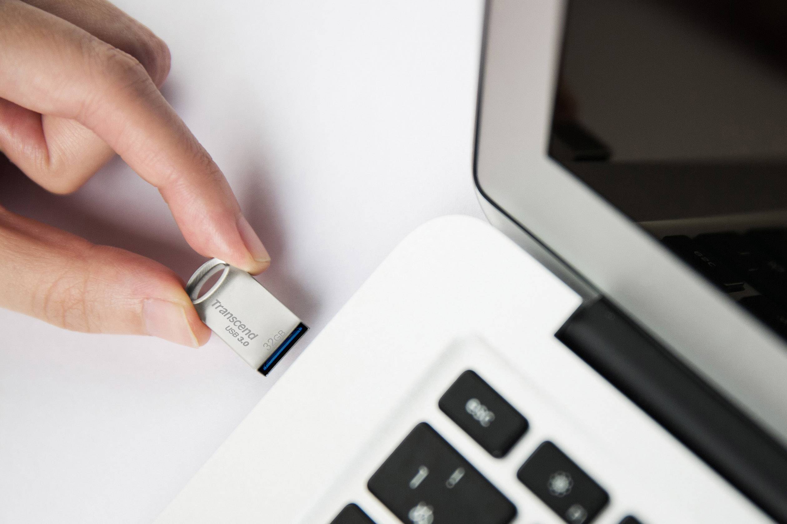 Transcend JetFlash® 710S USB-Stick 64 GB Silber TS64GJF710S USB-A (USB 3.2 Gen 1)