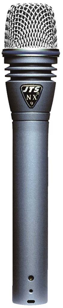 Ein silbernes Handmikrofon mit Gitterkopf und Logo am Schaft, geeignet für Gesangs- und Sprachaufnahmen.