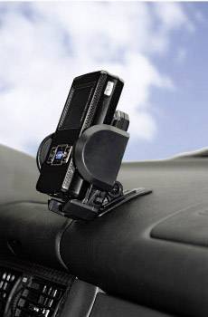 Hama Universal Lüftungsgitter Handy-Kfz-Halterung 40 - 110 mm