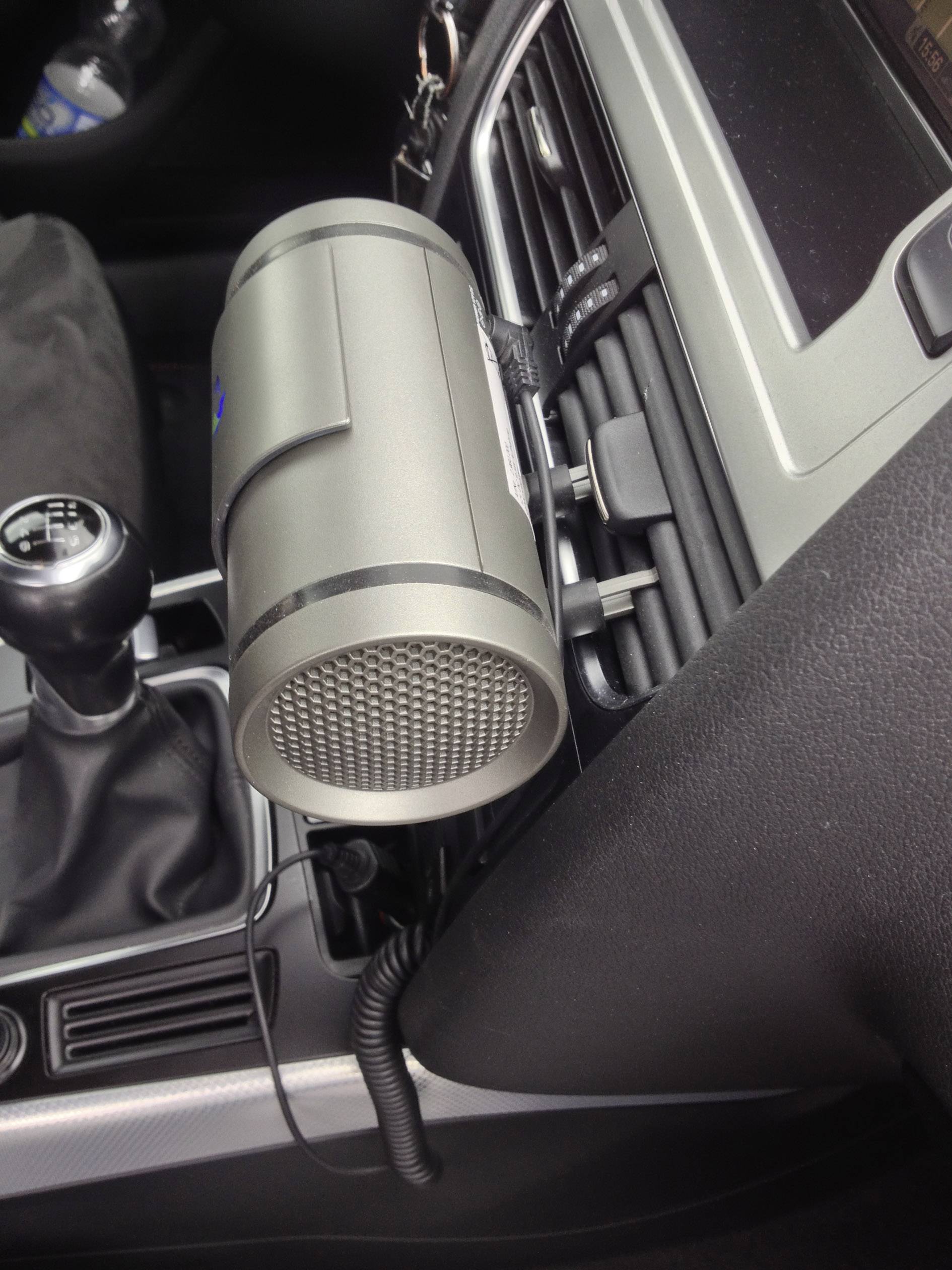 Nano Air AUTO Luftreiniger 12V Ionisator