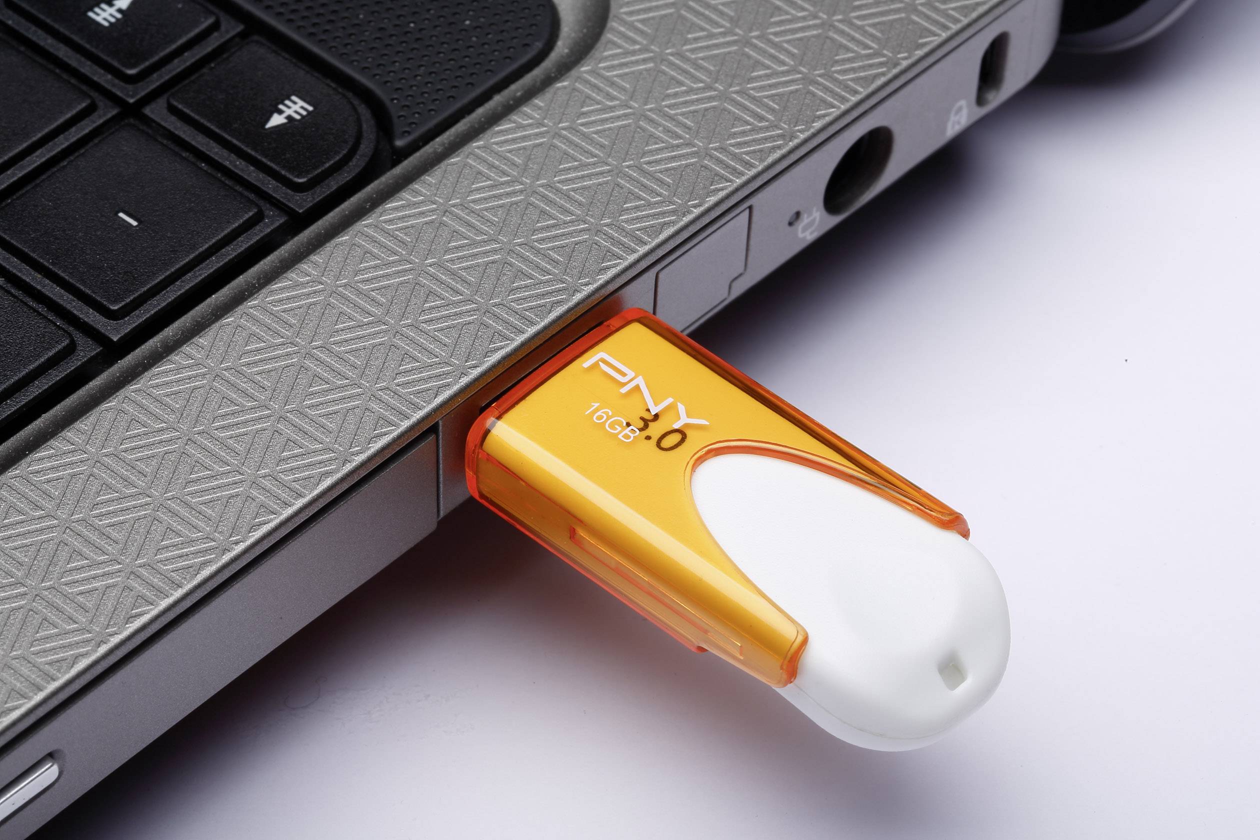 PNY USB-STICK 16GB ATTACHE 4 3.0 ORANGE