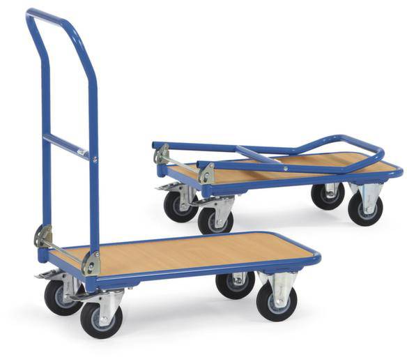 Zwei Plattformwagen aus Metall mit Holzfläche und Rollen, einer aufrecht und der andere flach liegend. Ideal zum Transport schwerer Gegenstände.