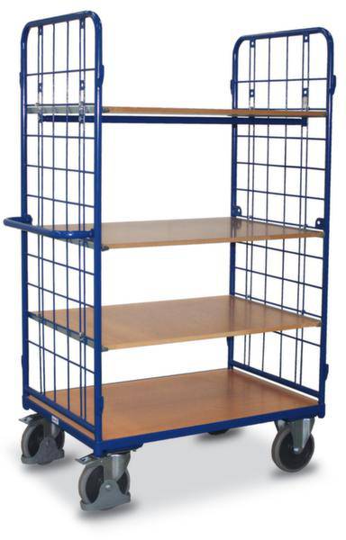 Ein blauer Rollwagen mit drei Holzregalen, Gitterrahmen und vier Rollen. Geeignet für den Transport von Waren oder Gegenständen.