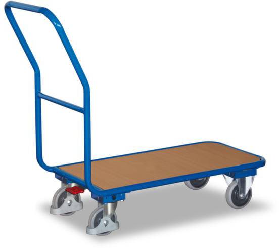 Blauer Plattformwagen mit Holzplatte und vier rotierenden Rädern. Der Wagen ist für den Transport von Lasten im Lager ausgelegt.