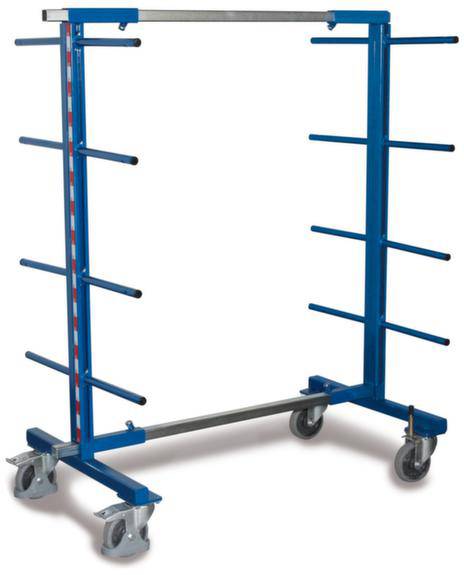 Ein blauer, rollbarer Wagen mit mehreren horizontalen Stangen zur Lagerung oder Transport von Materialien, ausgestattet mit vier Rädern.