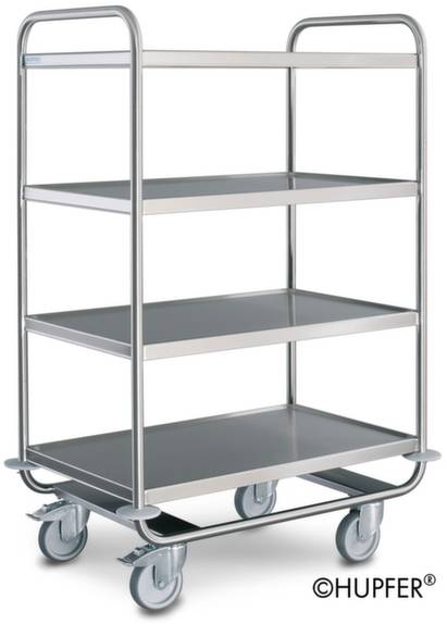 Ein leerer Metall-Servierwagen mit vier Regalböden auf vier Rädern, geeignet für den Transport von Gegenständen in Küchen oder Lagern.