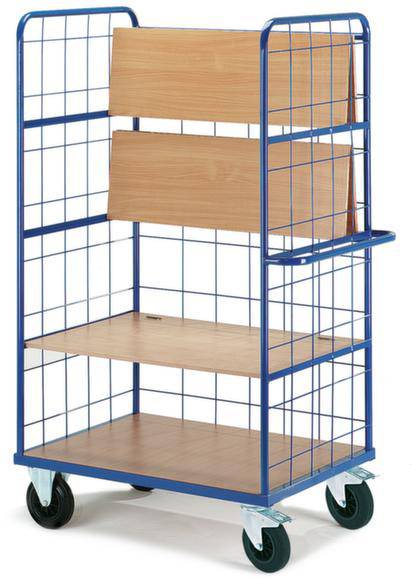 Ein blauer Drahtregalwagen mit vier Rollen. Zwei Holzregalböden und ein Griff an der Seite, geeignet für den Transport von Gegenständen.