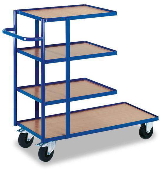 Ein blauer Regalwagen mit fünf Holzregalen und vier Rädern.