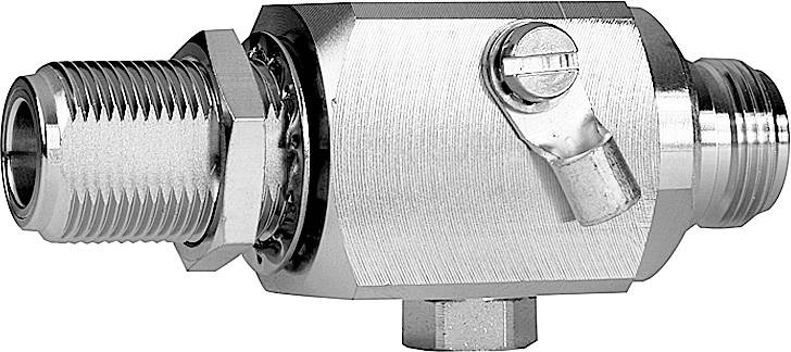 Ein silbernes, metallisches Drehgelenk für Rohrverbindungen mit Verschraubungen an beiden Enden und einem Hebel zur Druckregulierung.