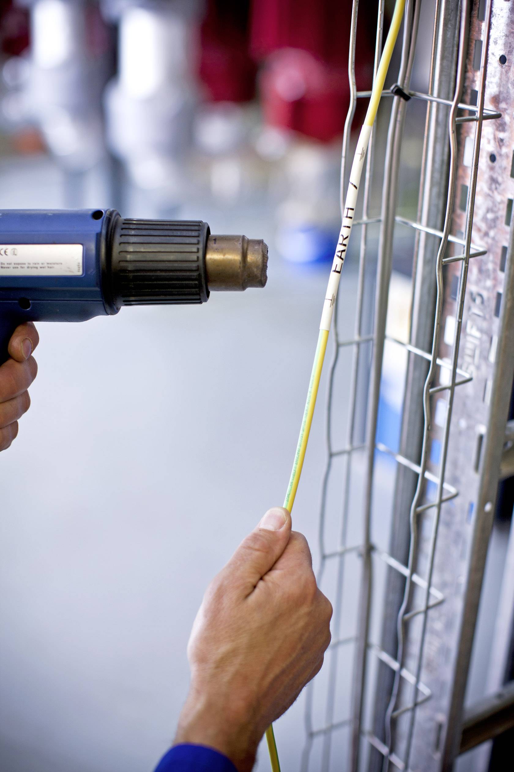 Brother HSe-231 Schriftband Wärme-Schrumpfschlauch Bandfarbe: Weiß Schriftfarbe: Schwarz 11.7 mm 1.5 m