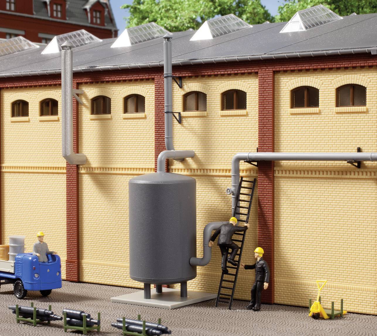 Auhagen 80109 H0 Dampfhammer mit Zubehör Bausatz