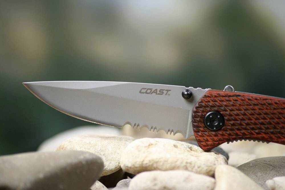 Coast DX312 19942 Outdoormesser mit Clip Holz