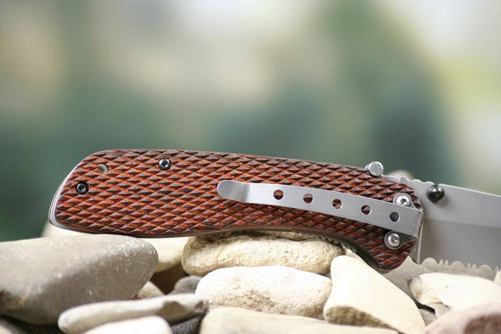 Coast DX312 19942 Outdoormesser mit Clip Holz