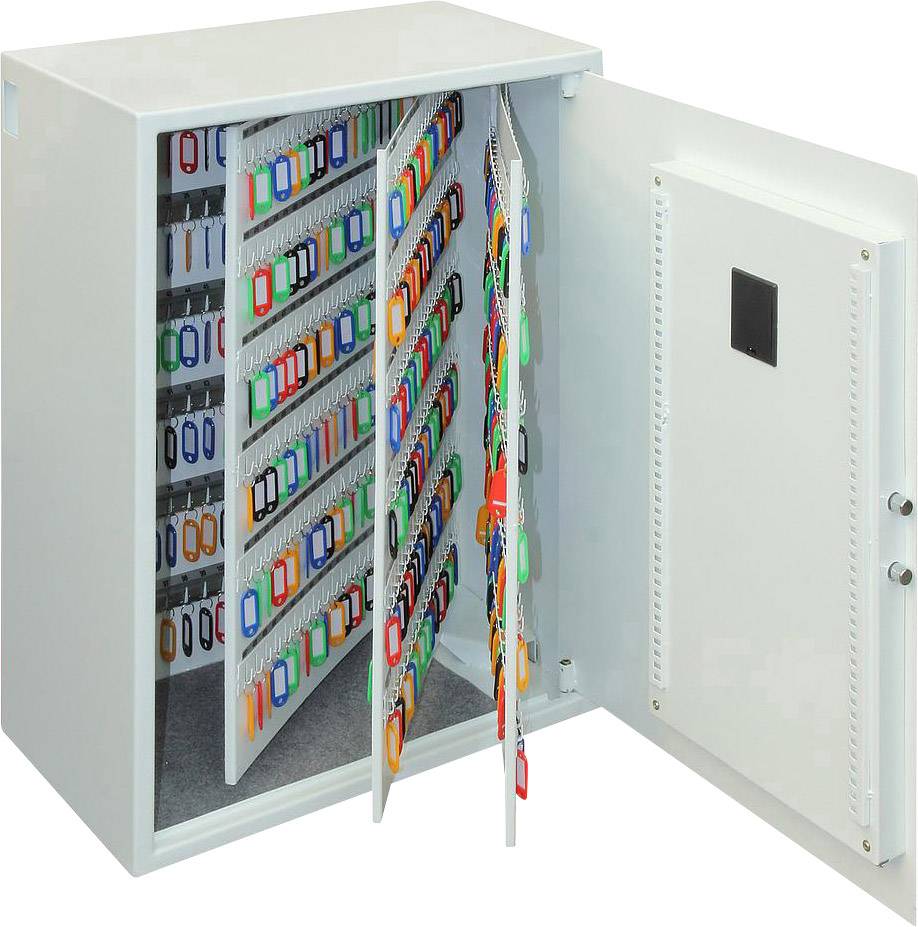 Metallschrank mit geöffneter Tür, innen Haken mit vielen farbigen Schlüsselanhängern, organisiert in Reihen.