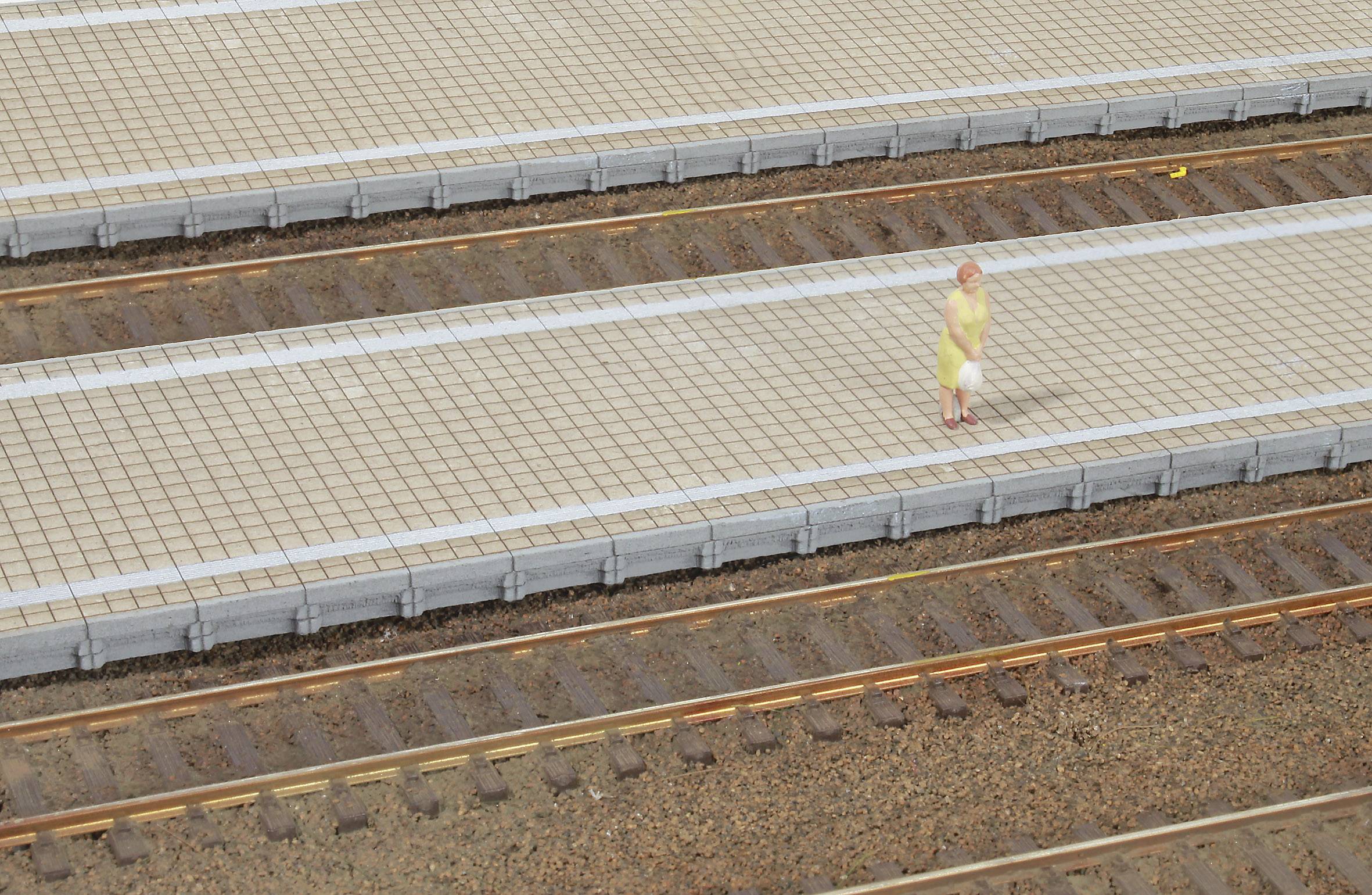 MBZ 80256 H0 Laser-Cut Bahnsteig