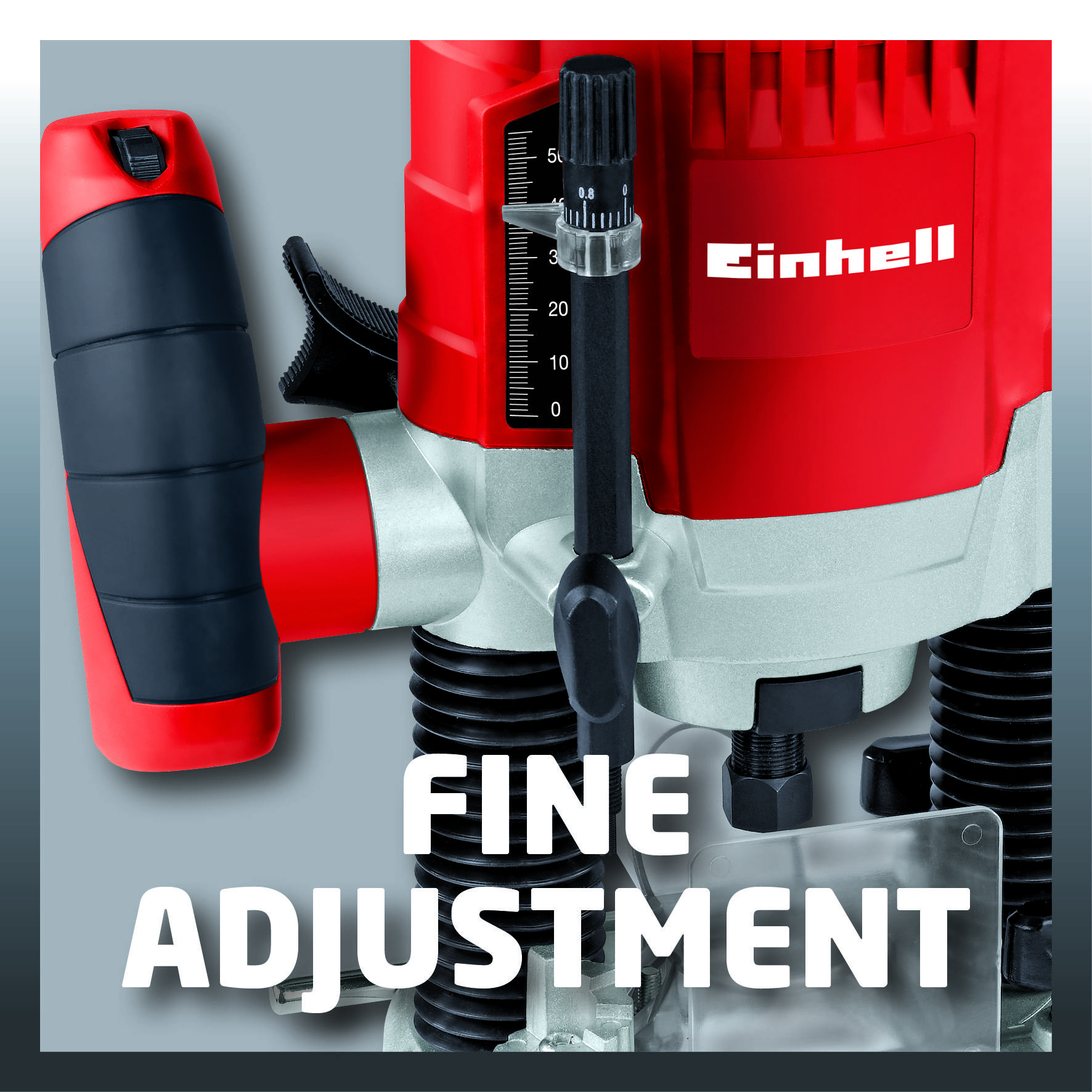 Eine rote Einhell-Fräse mit Feineinstellung, Hebel und Skala, dargestellt auf einem grauen Hintergrund. Text: 'Fine Adjustment'.