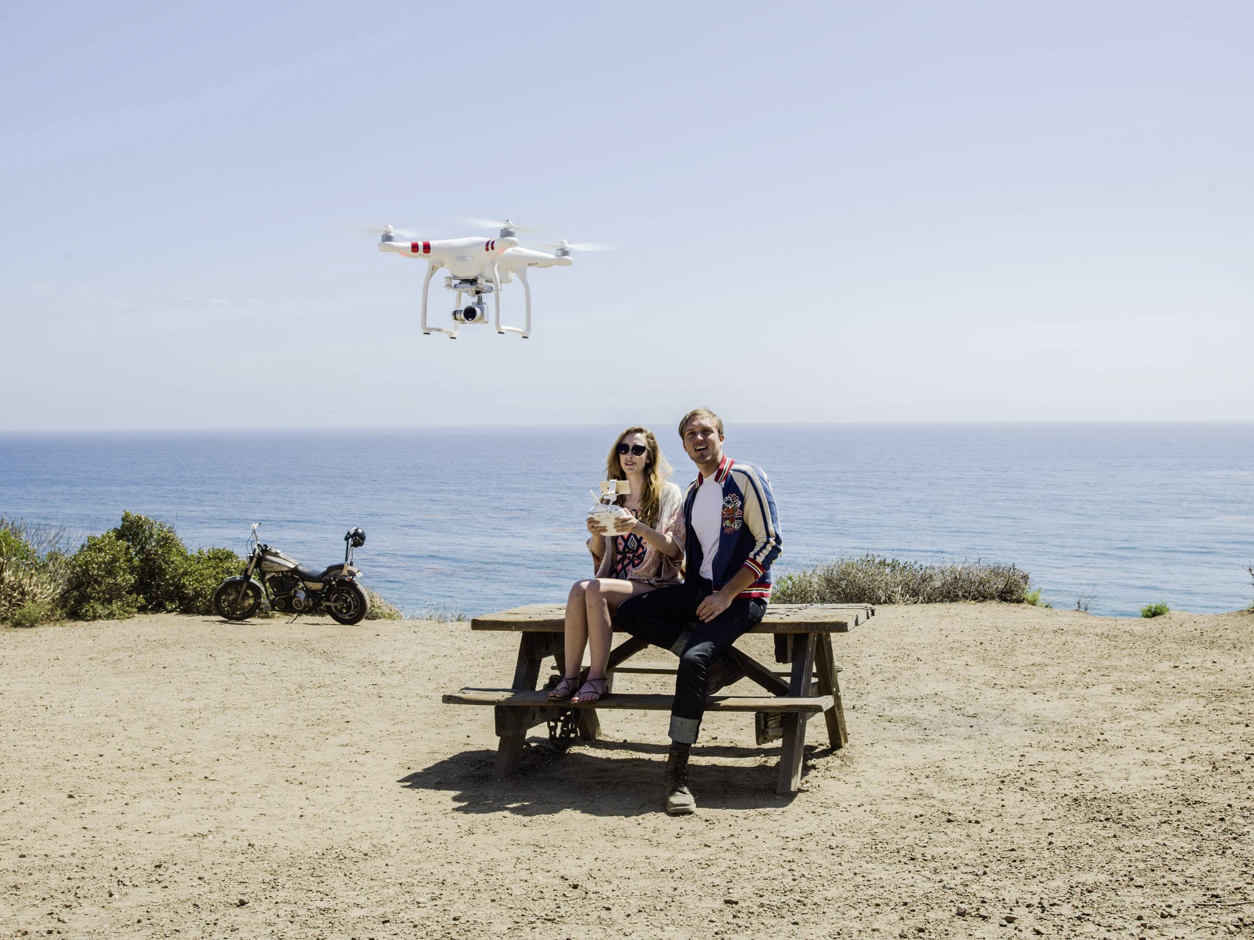 DJI Phantom 3 Standard Quadrocopter RtF First Person View, GPS-Funktion, Kameraflug, Profi