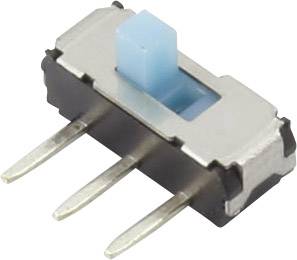 Ein blauer Kippschalter mit drei Metallstiften, verwendet für elektronische Schaltkreise, auf weißem Hintergrund.