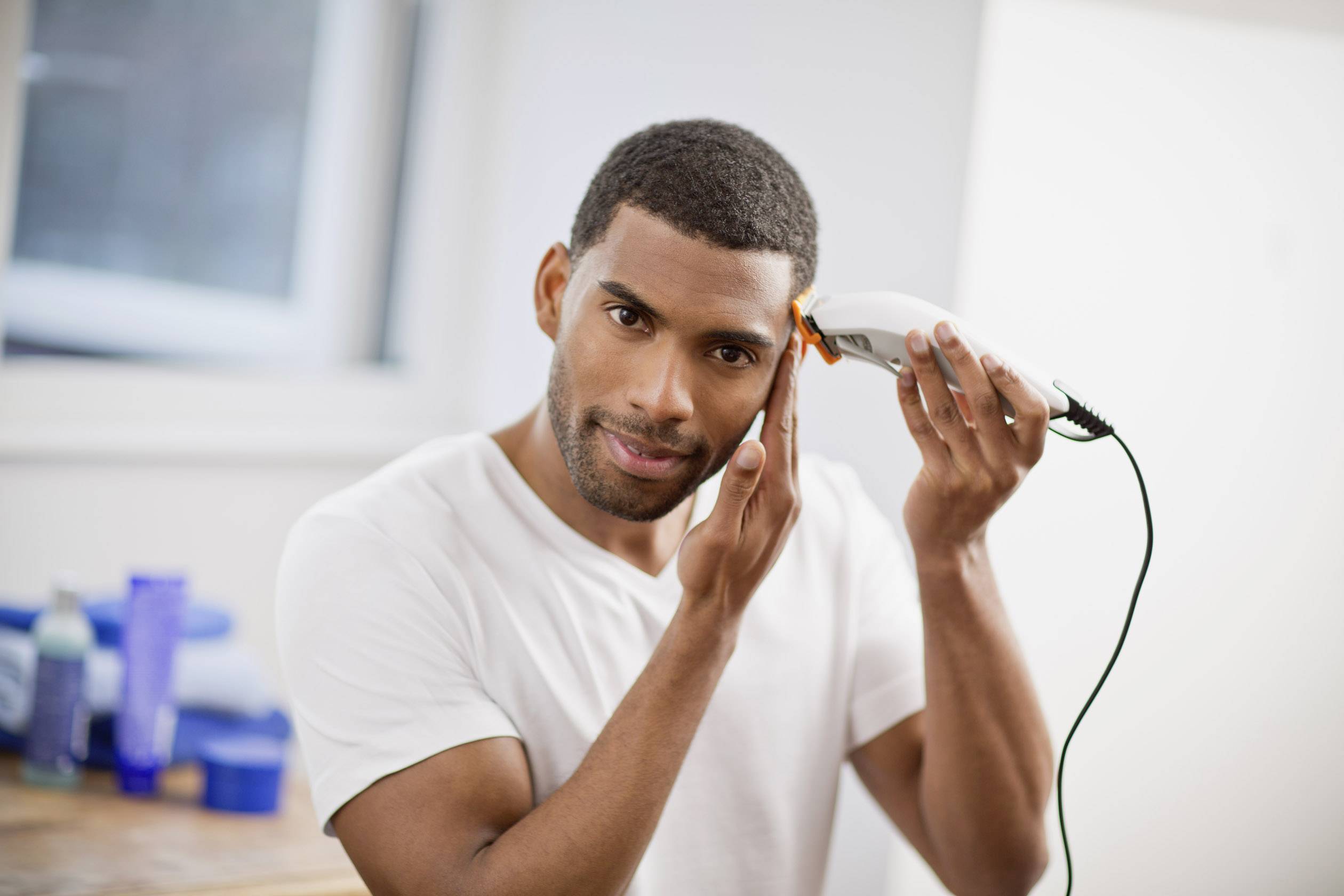 Remington ColourCut HC5035 Haarschneider Weiß