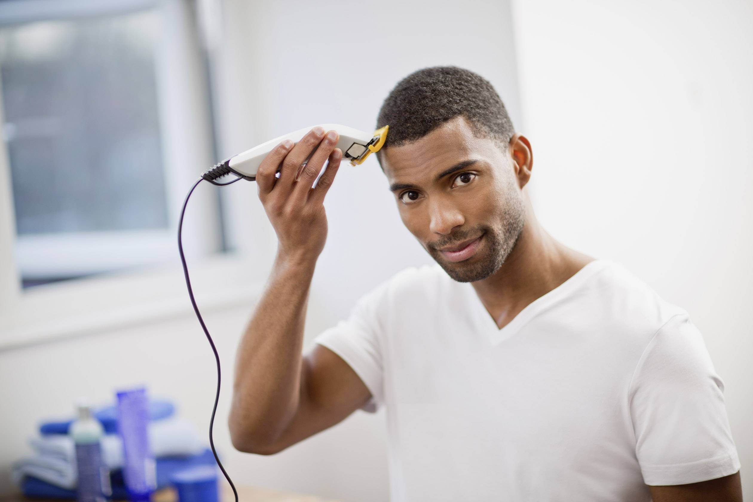 Remington ColourCut HC5035 Haarschneider Weiß