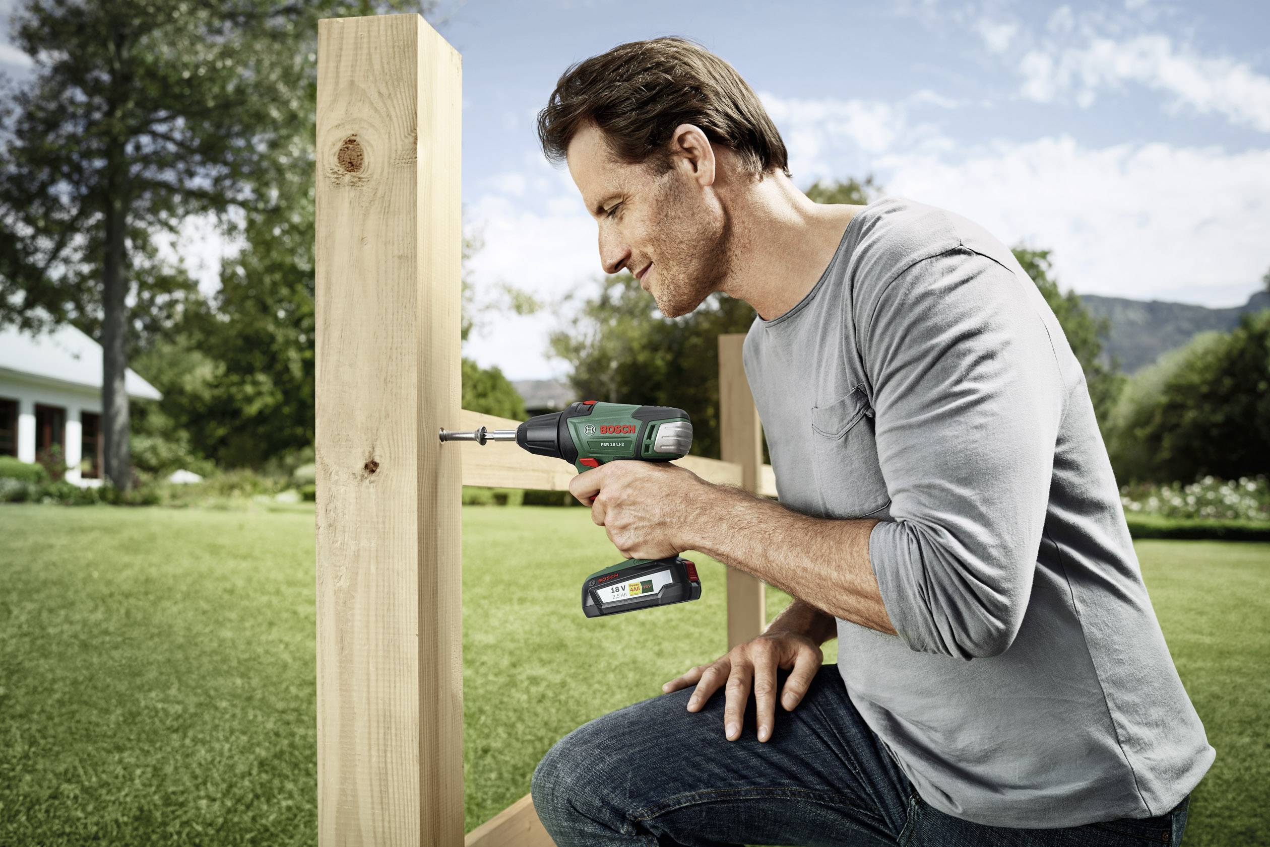 Bosch Home and Garden PSR 18 LI-2 Akku-Bohrschrauber 18V 2.5Ah Li-Ion inkl. Akku, inkl. Koffer