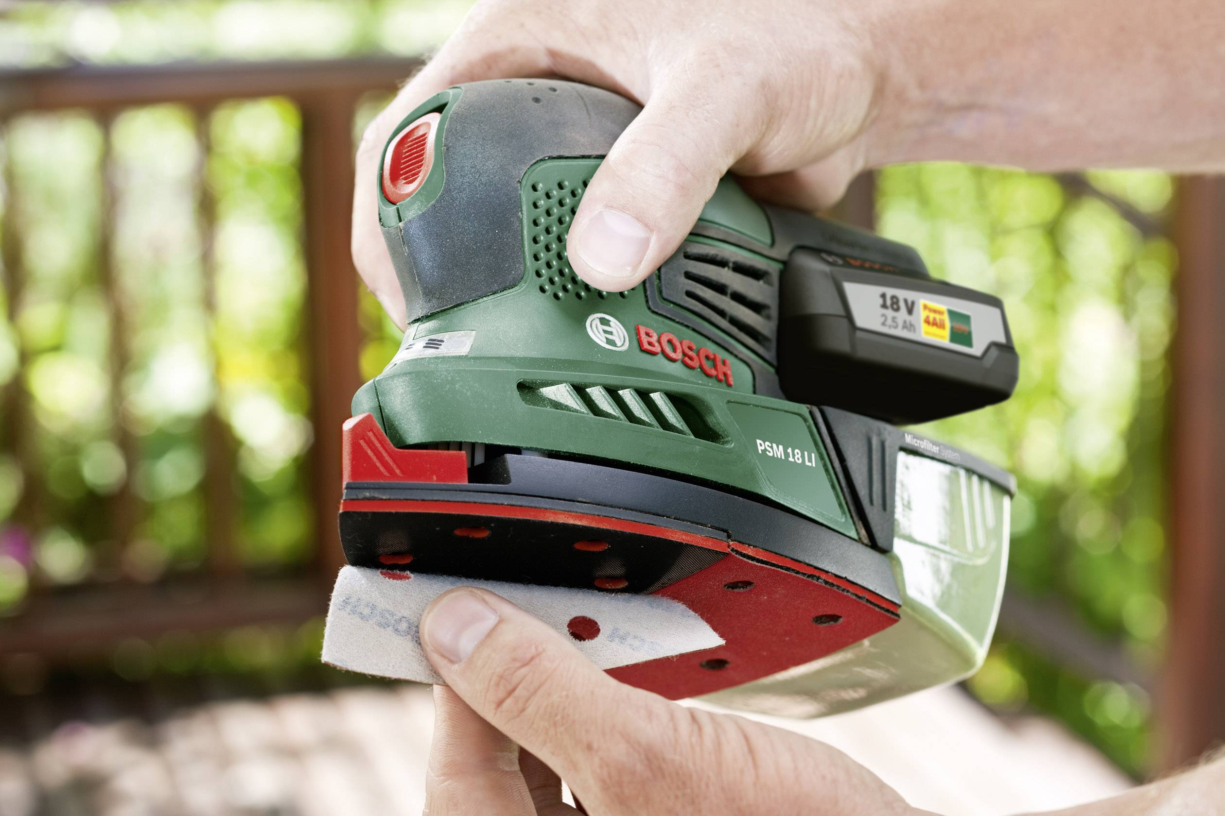 Bosch Home and Garden PSM 18 LI 06033A1303 Akku-Multischleifer inkl. Akku 18V 2.5Ah 93 x 93 x 93 mm, 102 x 62mm