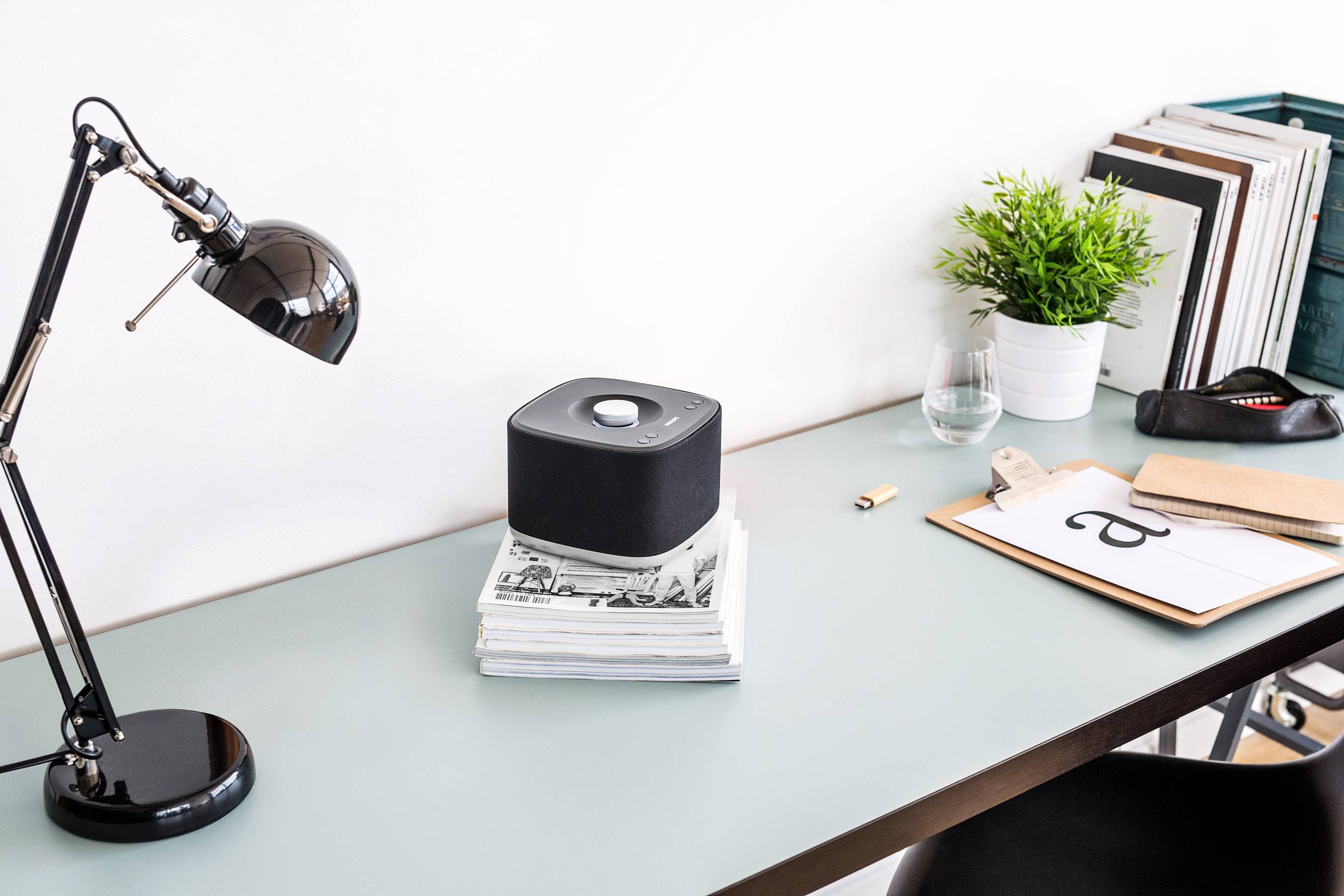 Philips izzy BM5 Multiroom Lautsprecher  Bluetooth®, WLAN  Schwarz