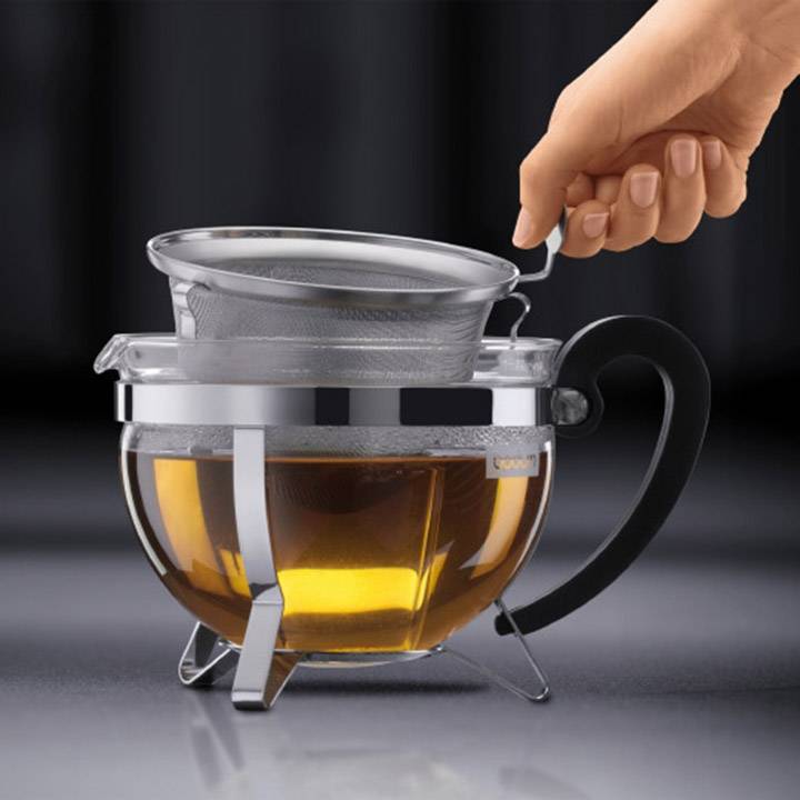 Bodum Chambord Teebereiter 1 L mit Edelstahlfilter und -deckel
