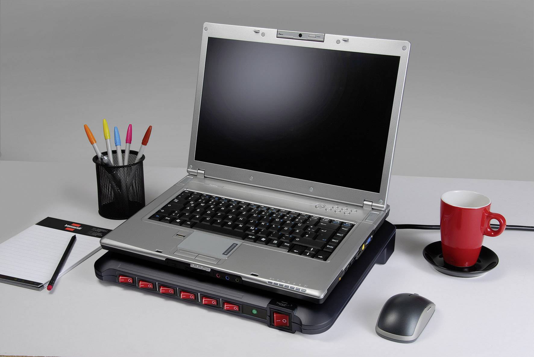 Brennenstuhl 1150060 Überspannungsschutz-Steckdosenleiste Schwarz Schutzkontakt 1 St.