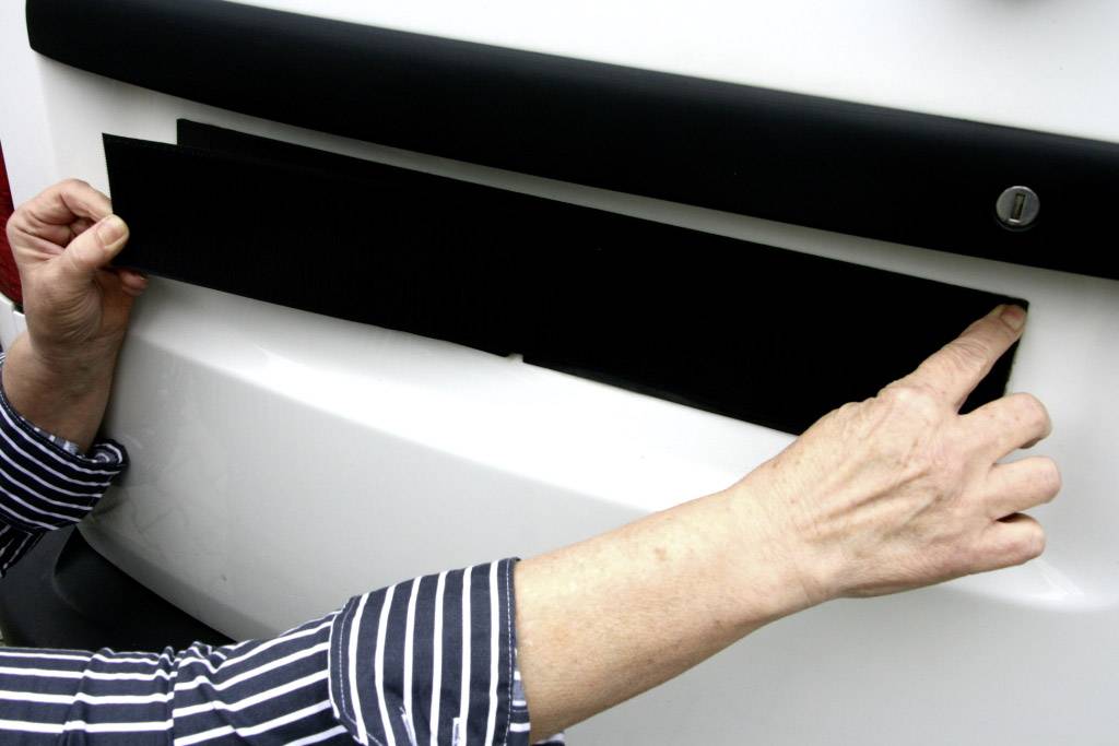 IWH Klettverschluss-Kennzeichenhalter (B x H) 49cm x 8cm