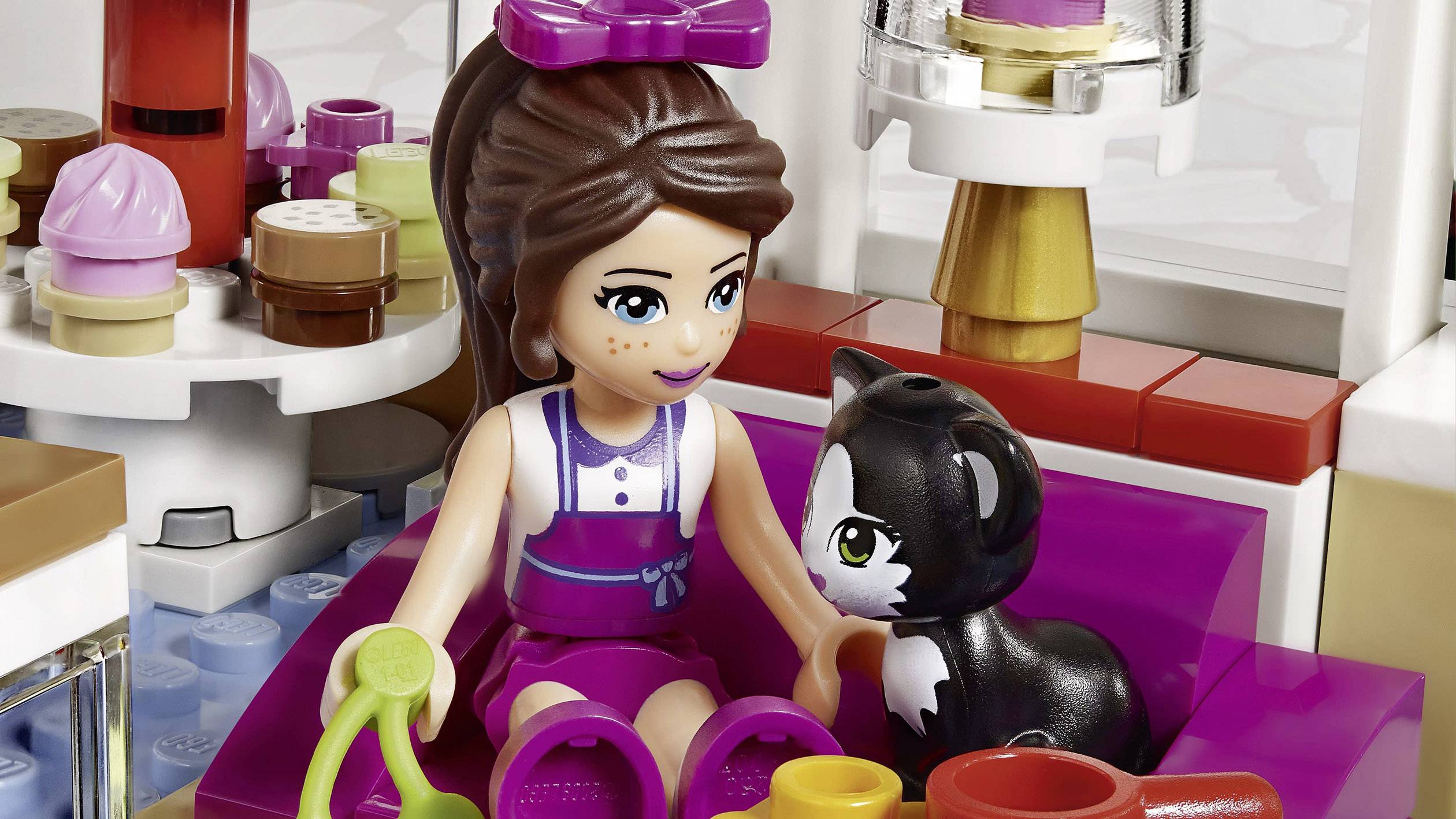 41119 LEGO® FRIENDS Heartlake Cupcake-Café