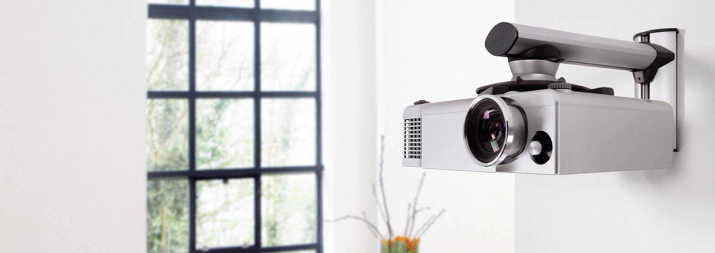 Vogel's EPW 6565 Beamer-Wandhalterung Neigbar, Drehbar Wandabstand (max.): 30 cm Silber