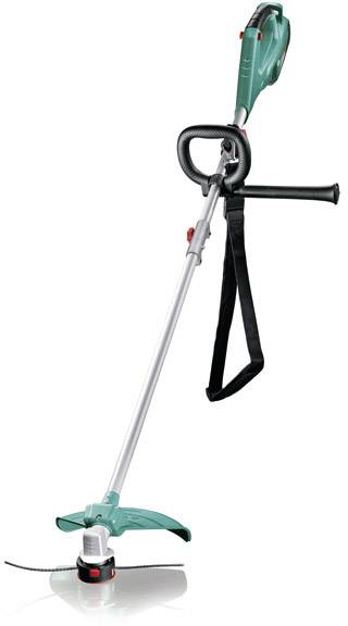 Grüner elektrischer Rasentrimmer mit langem Griff, Schutzabdeckung, Schneidkopf und Schulterriemen. Ideal für präzises Rasenkanten-Schneiden.