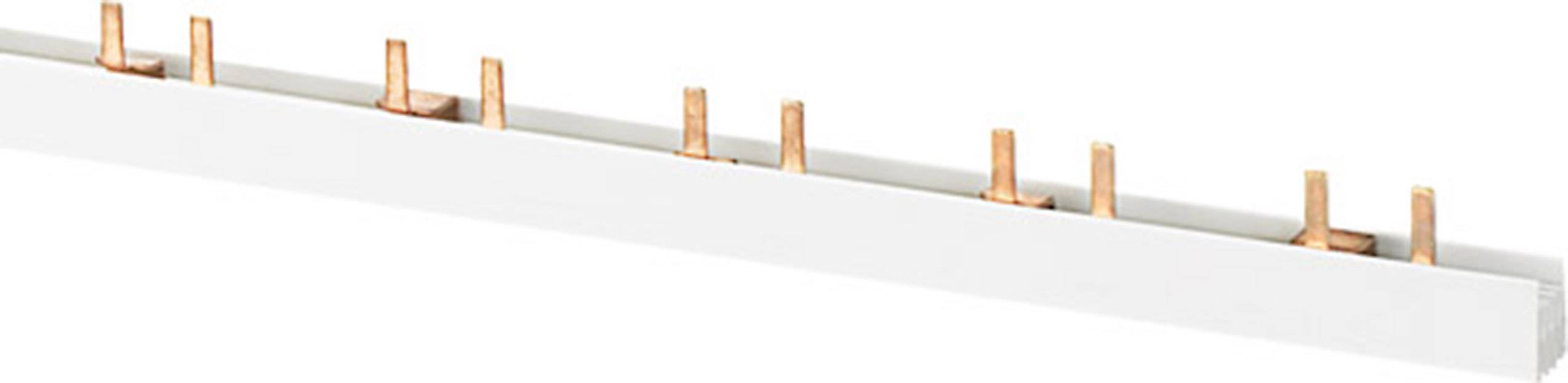 Eine weiße Phasenschiene mit mehreren sichtbaren Kupferanschlüssen, die zur Verteilung elektrischer Energie verwendet wird.