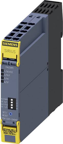 Ein industrielles Steuergerät von Siemens mit der Bezeichnung 'SIRIUS'. Vorne sind gelbe und blaue Farben sowie einige Schalter erkennbar.