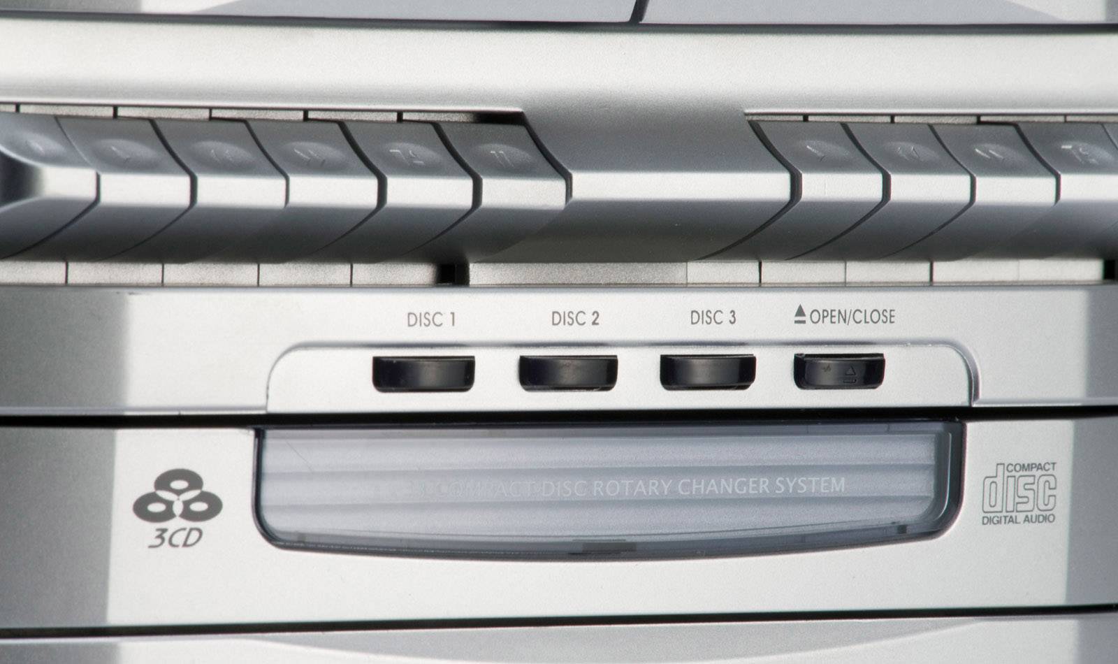 Karcher KA 5300 Stereoanlage CD, Kassette, MW, Plattenspieler, UKW, 2 x 5 W Silber