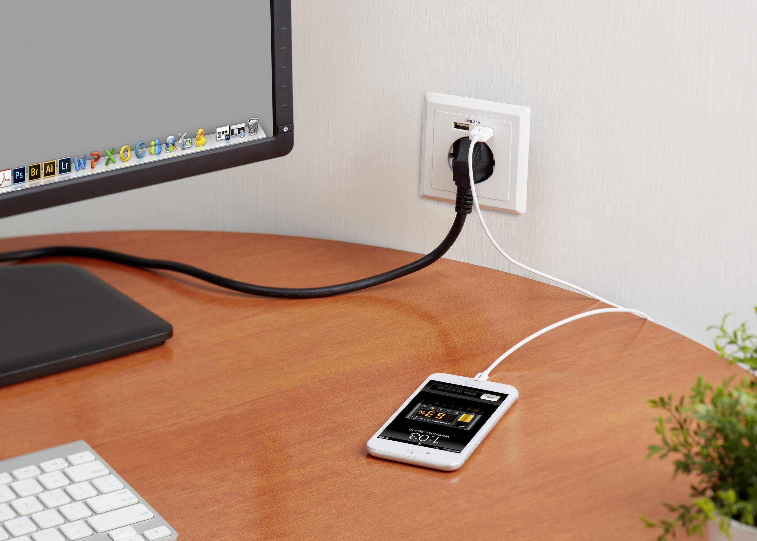 Sygonix SY-5045294 Einbau-Steckdose erhöhter Berührungsschutz, mit USB-Ladeausgang IP20 Weiß