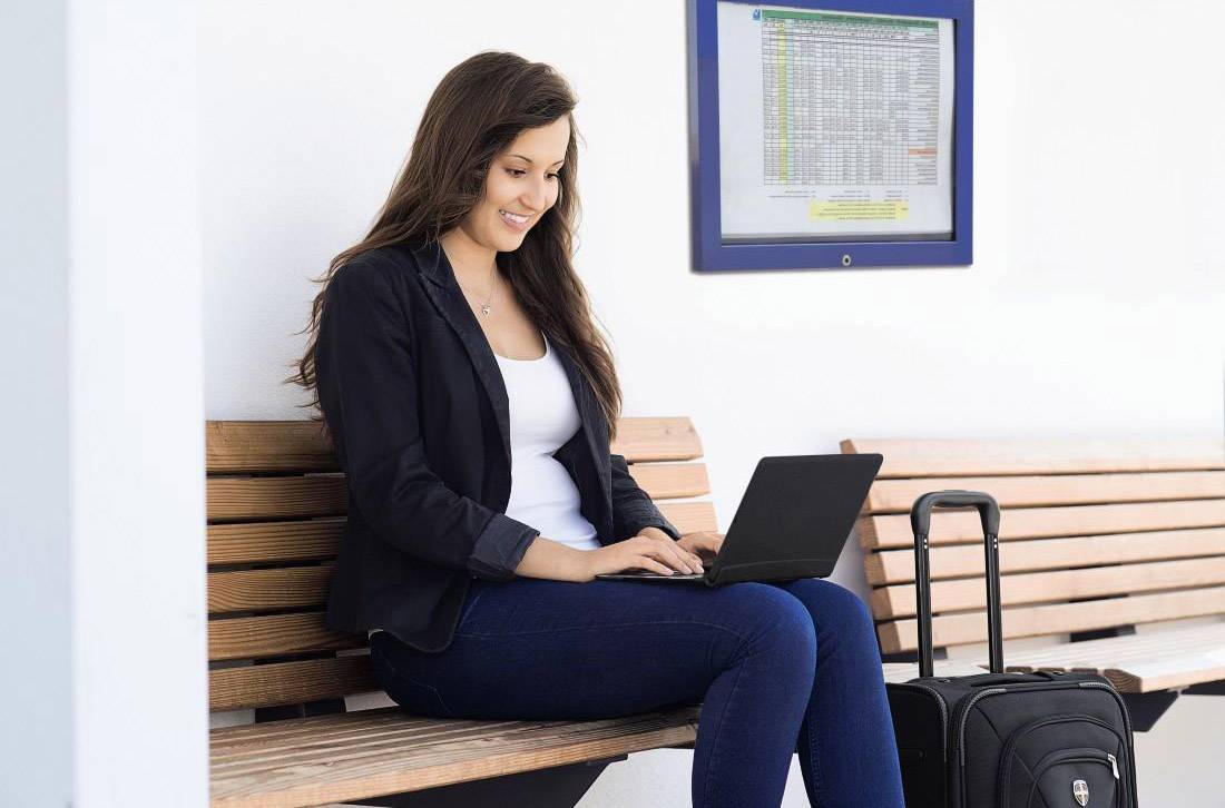 Hama 50468 Tablet-Tastatur mit BookCover Passend für Marke (Tablet): Universal   Windows®, Apple iOS®, Android™