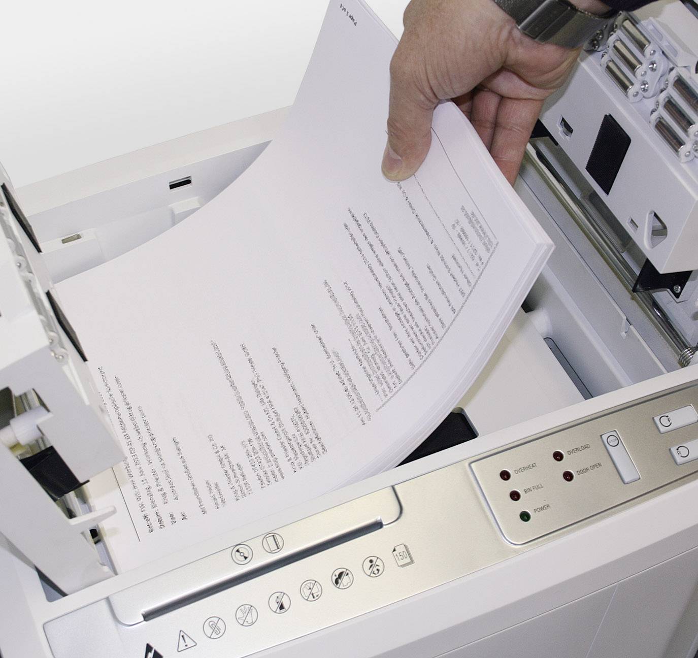 Ideal Office SHREDCAT 8280 CC Aktenvernichter 6 Blatt Partikelschnitt 4 x 10mm P-4 30l Vernichtet auch CDs, DVDs, Kreditkarte